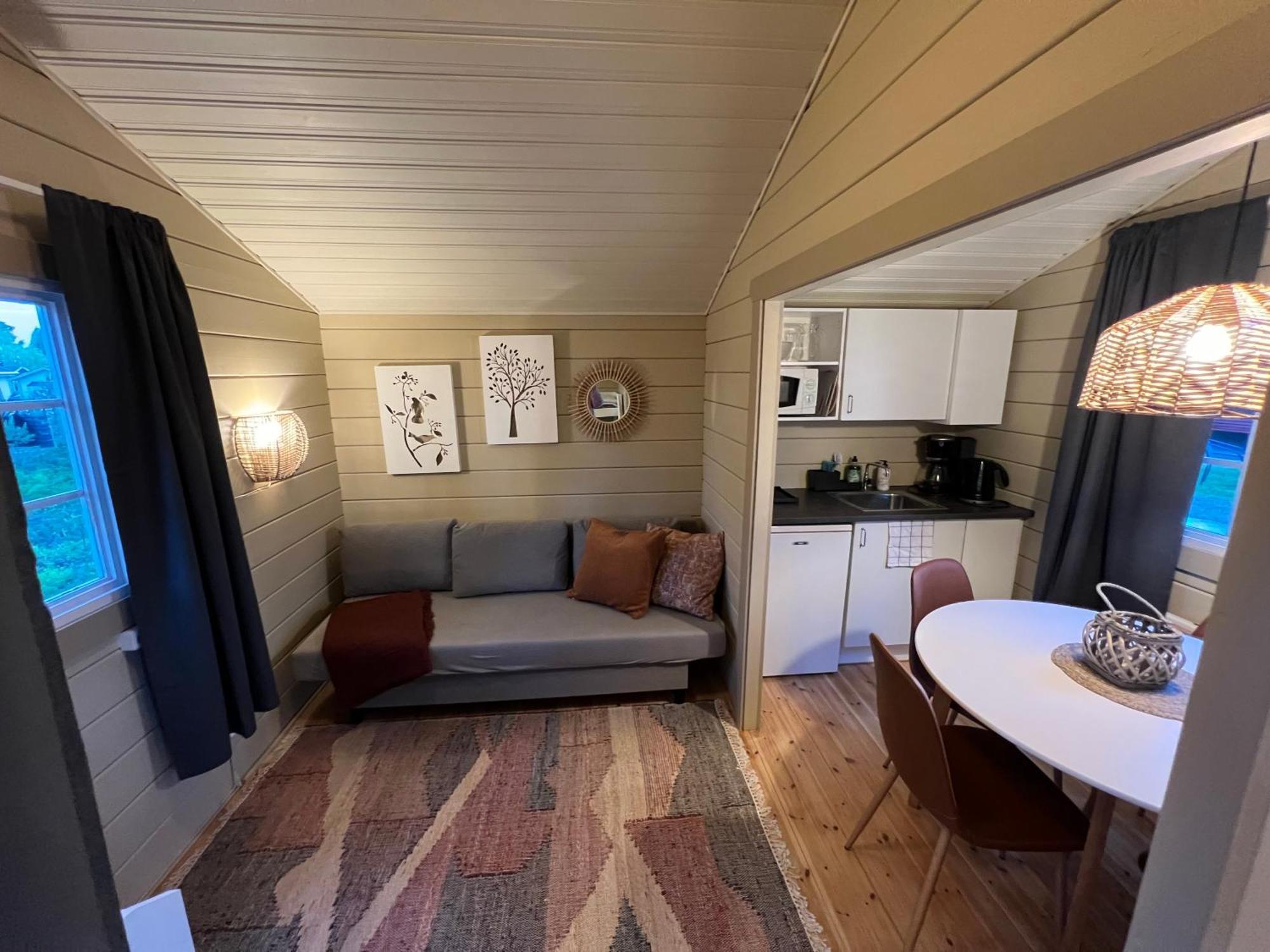 Hostel Hudiksvall Malnbaden Camping Экстерьер фото